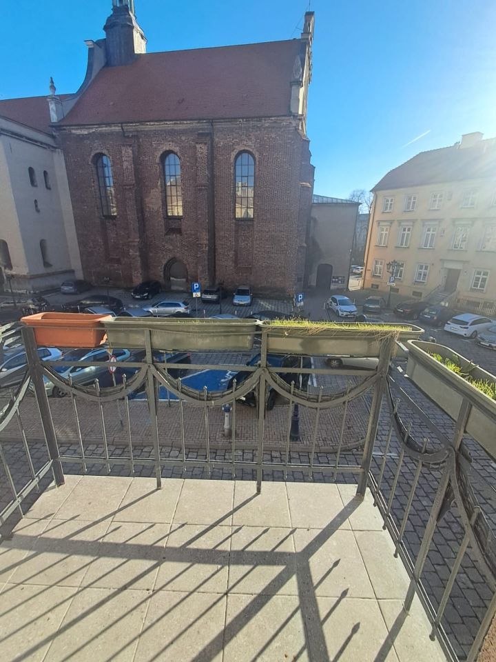 Mieszkanie 3-pokojowe Kalisz Centrum, ul. św. Stanisława. Zdjęcie 2