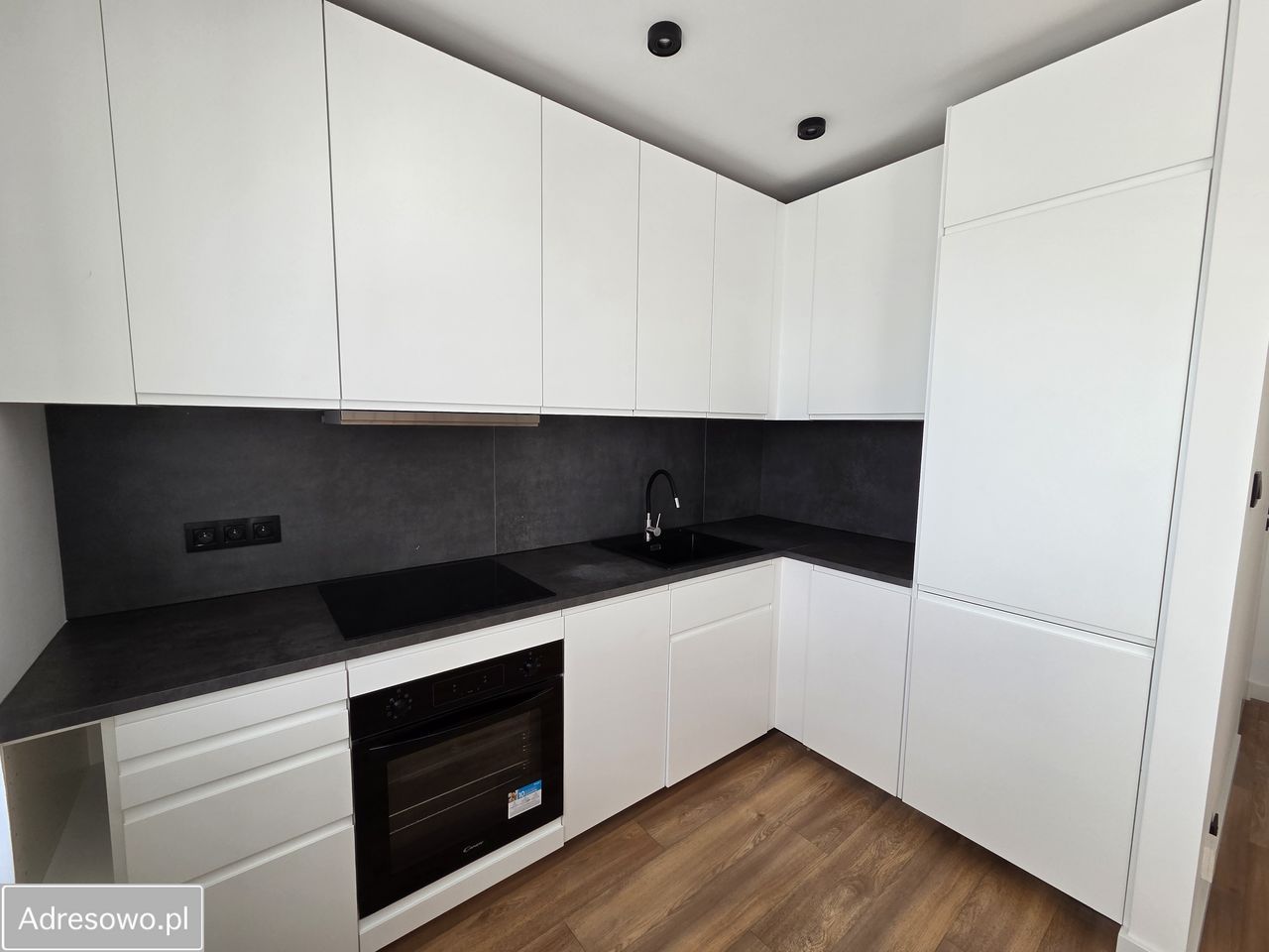 Mieszkanie 3-pokojowe Krzeptów. Zdjęcie 14