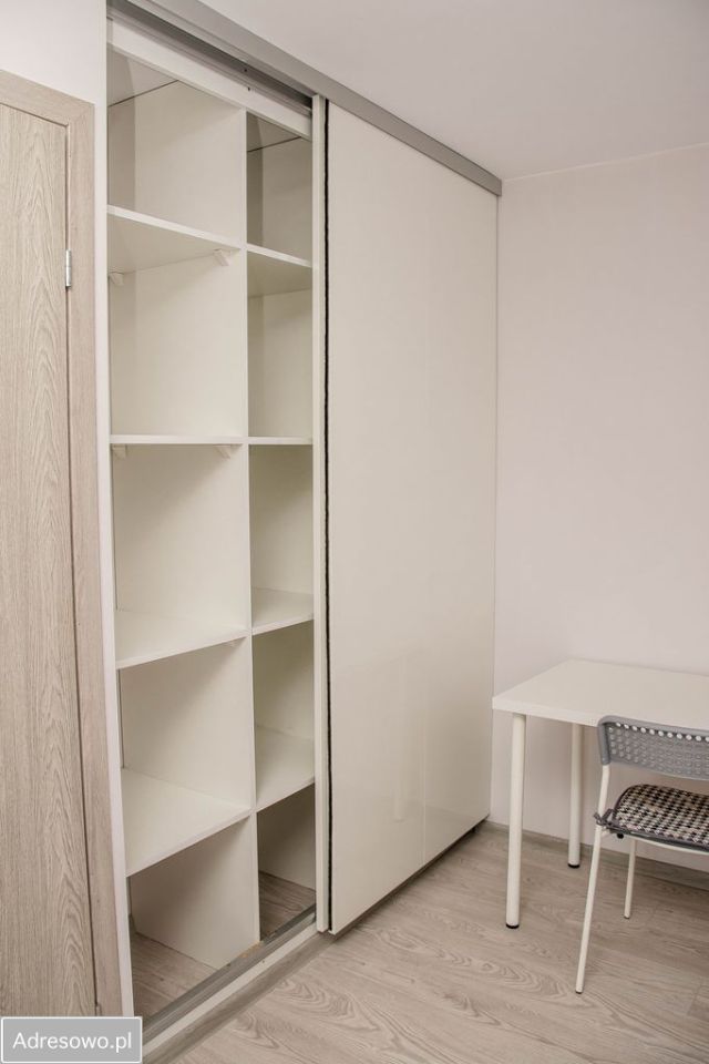 Mieszkanie 5-pokojowe Poznań Podolany, ul. Szarych Szeregów. Zdjęcie 6