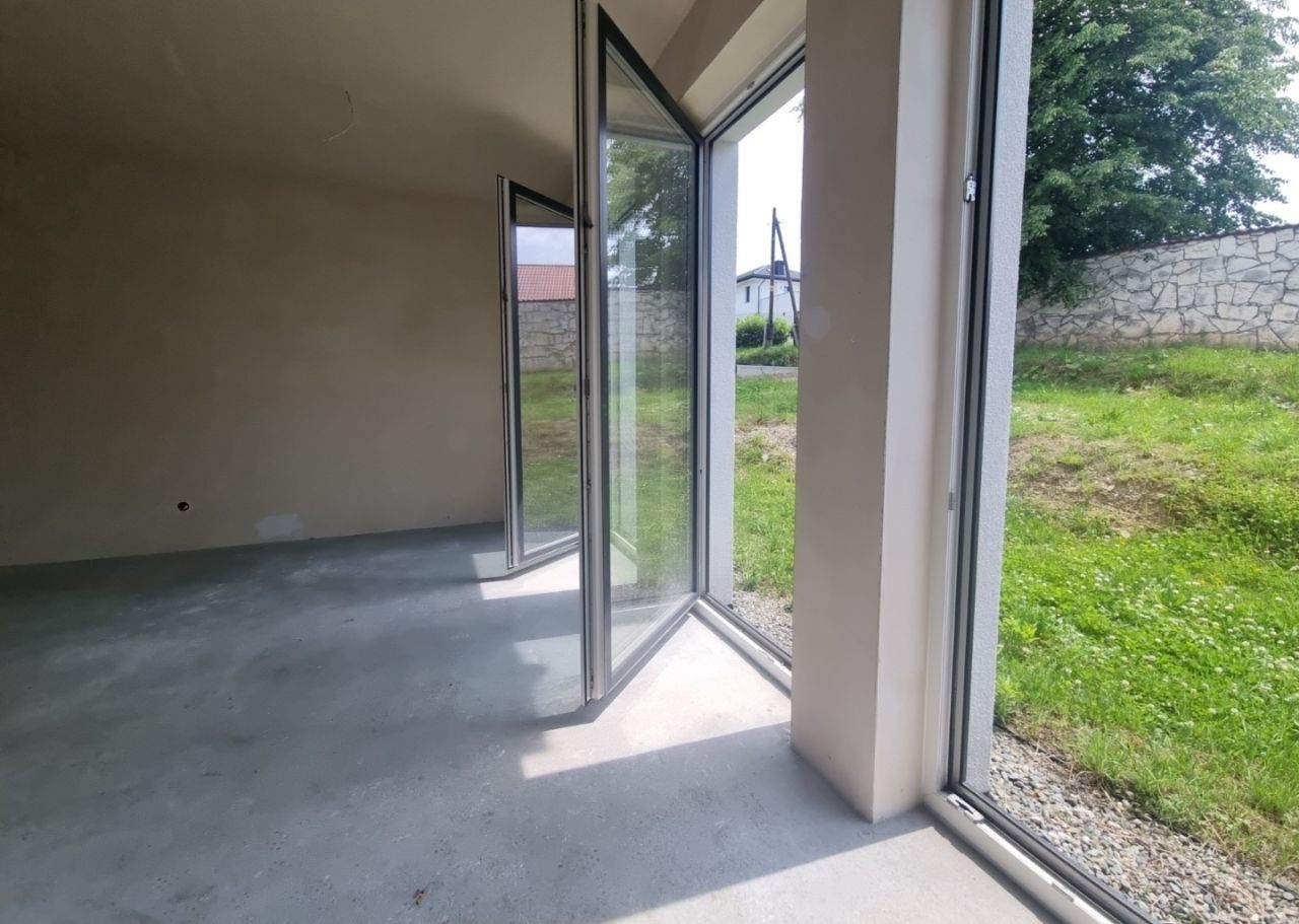 bliźniak, 4 pokoje Ochojno, ul. Kamieniec. Zdjęcie 3