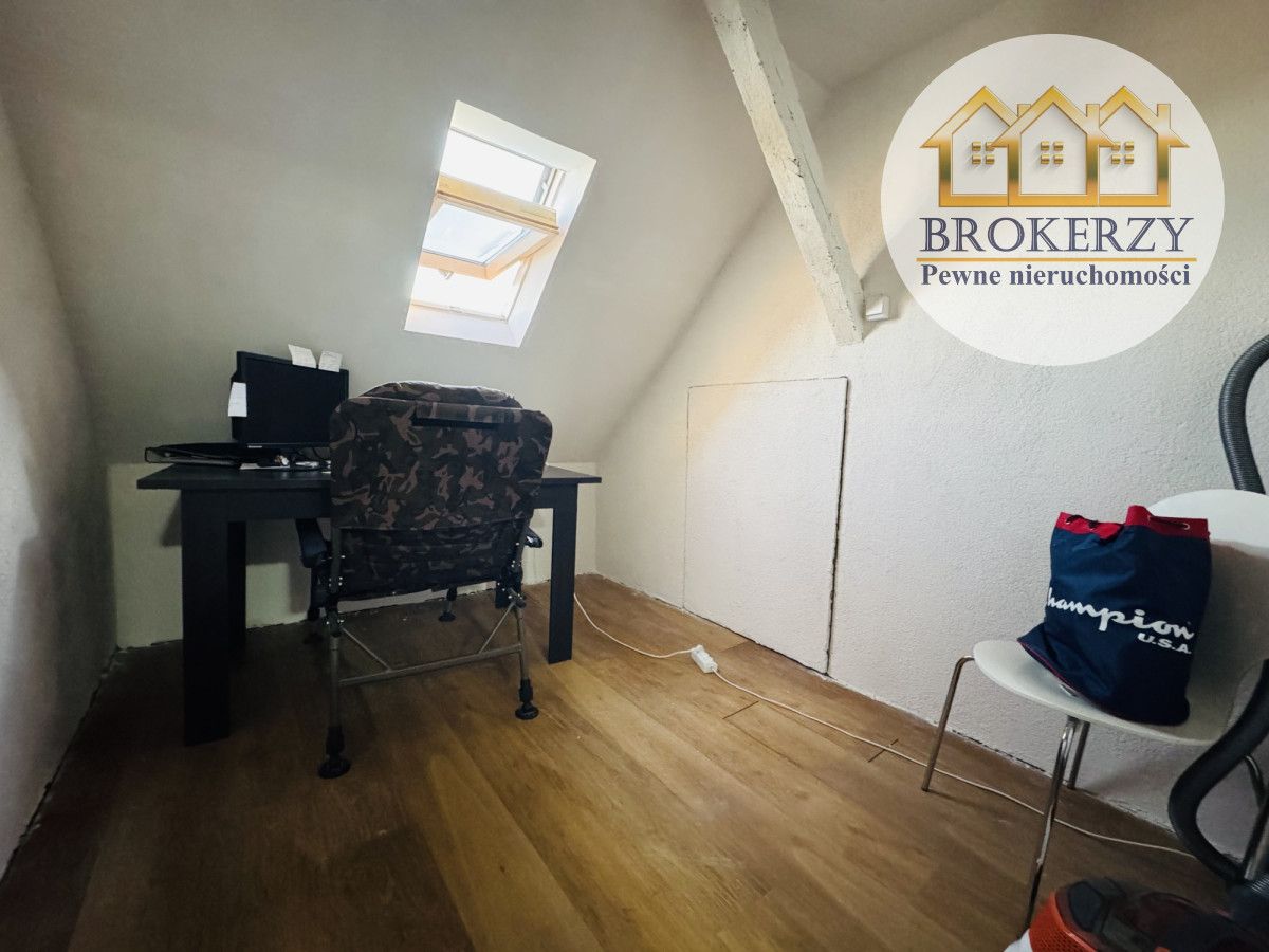 dom szeregowy, 2 pokoje Uradz. Zdjęcie 5