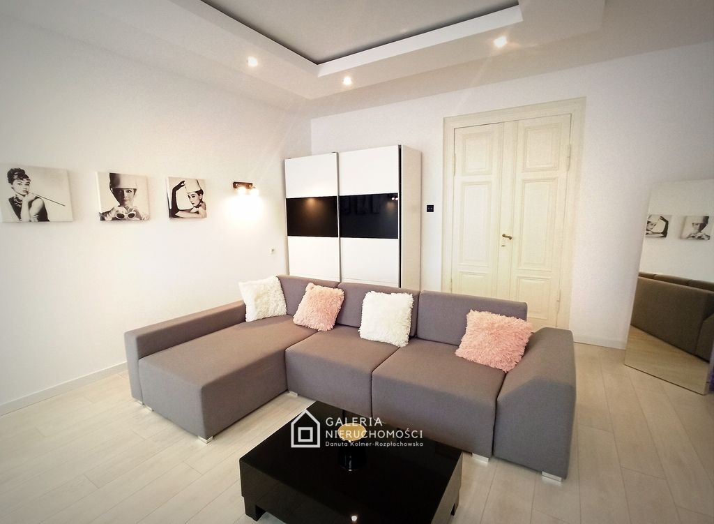 Mieszkanie 3-pokojowe Gniezno, ul. Henryka Sienkiewicza