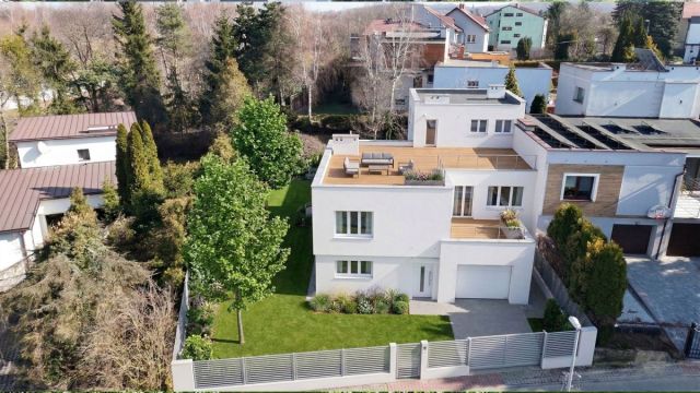 bliźniak, 5 pokoi Wieliczka, ul. Willowa. Zdjęcie 9