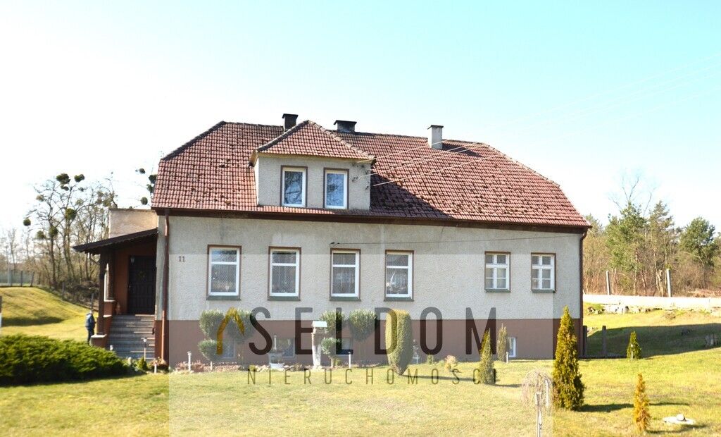 dom wolnostojący, 6 pokoi Karłowice. Zdjęcie 2