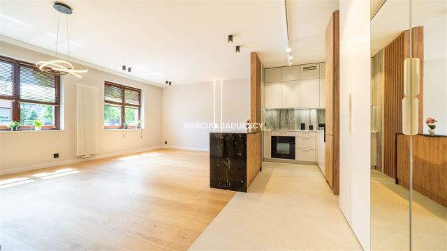 Mieszkanie 2-pokojowe Kraków Zwierzyniec, ul. Królowej Jadwigi. Zdjęcie 3