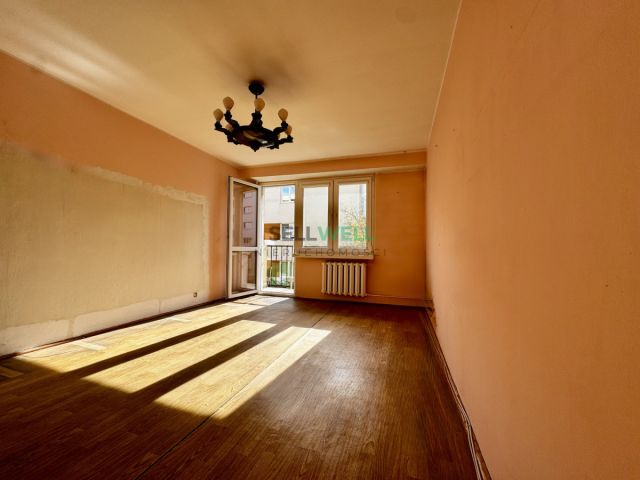 Mieszkanie 3-pokojowe Łódź Chojny, ul. Antoniego Edwarda Odyńca. Zdjęcie 3