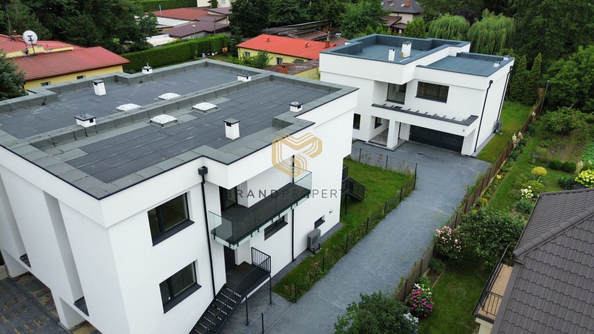 dom wolnostojący, 6 pokoi Konstancin-Jeziorna. Zdjęcie 8