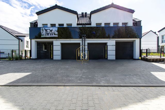 bliźniak, 5 pokoi Tyniec Mały, ul. Dolna. Zdjęcie 4