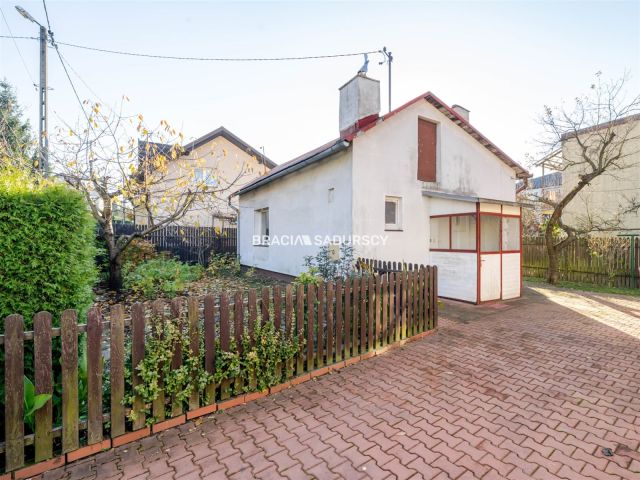 dom wolnostojący, 2 pokoje Kraków Bieżanów, ul. Braterska. Zdjęcie 27