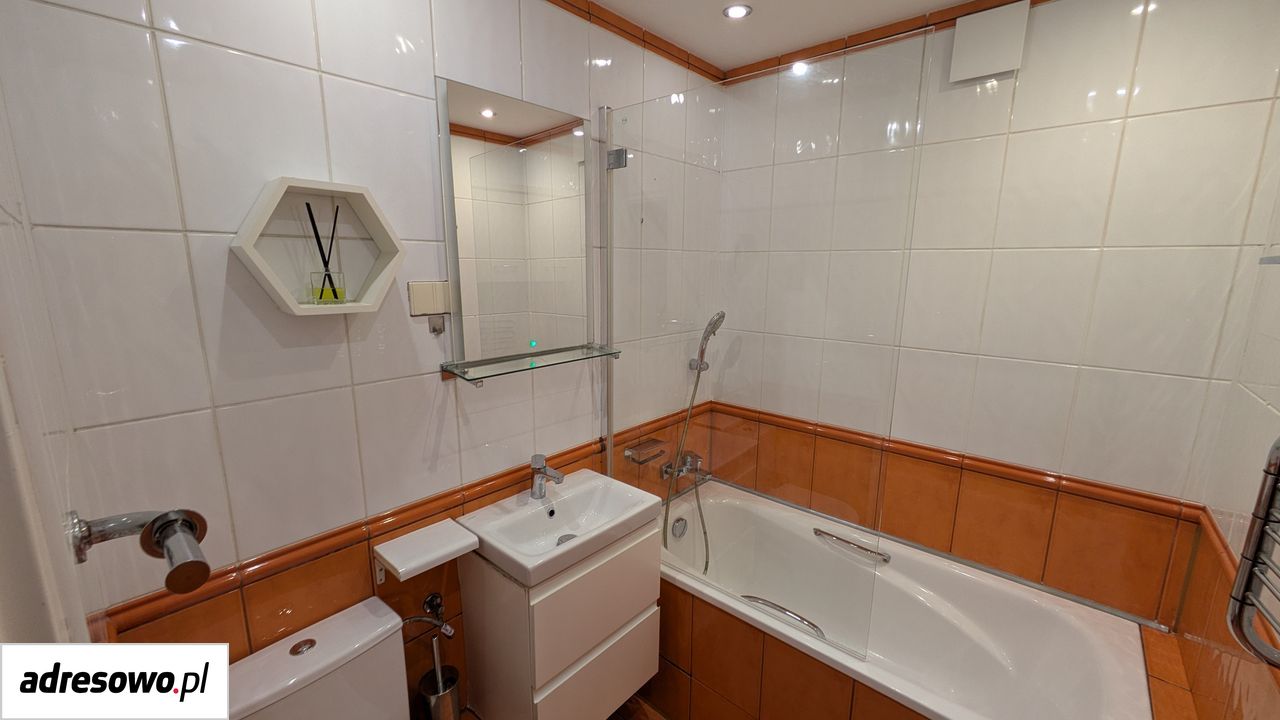 Mieszkanie 2-pokojowe Kraków Kurdwanów, ul. Marii i Bolesława Wysłouchów. Zdjęcie 8