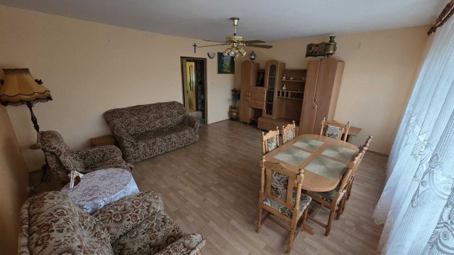 Mieszkanie 3-pokojowe Łomża, ul. Władysława Broniewskiego. Zdjęcie 1