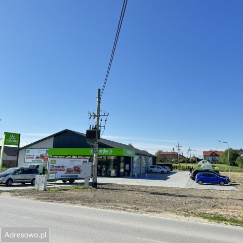 Nieruchomość komercyjna Łukowa. Zdjęcie 1