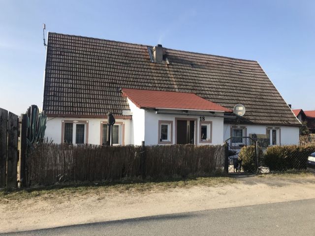 dom wolnostojący, 5 pokoi Gałęzinowo. Zdjęcie 1