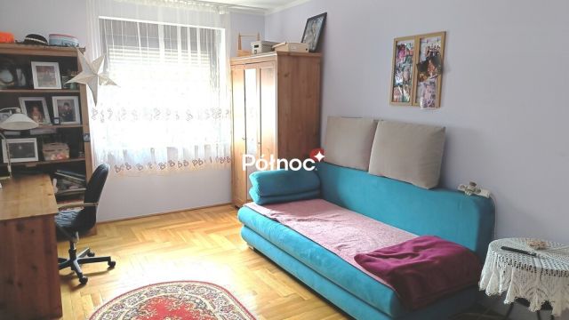 dom wolnostojący, 5 pokoi Bolesławiec, ul. Czerwonych Maków. Zdjęcie 13