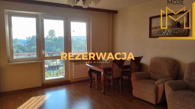 Mieszkanie 3-pokojowe Bełchatów. Zdjęcie 1