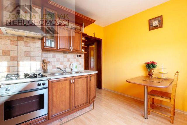 dom wolnostojący, 5 pokoi Olkusz, ul. Zacisze. Zdjęcie 2