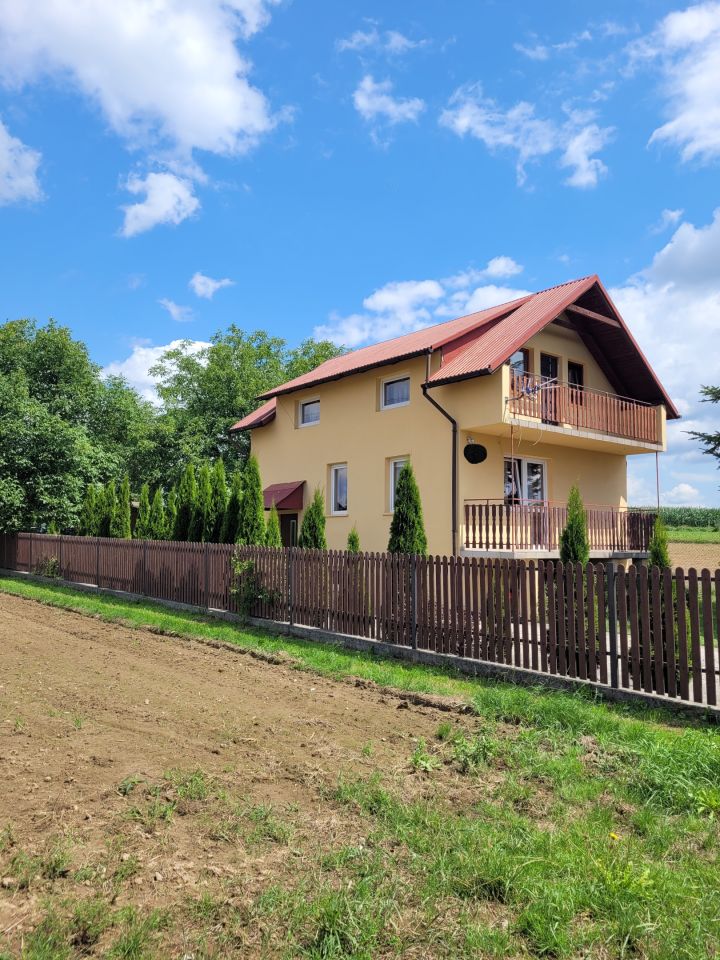 dom wolnostojący, 4 pokoje Krzysztoforzyce, ul. Glinik. Zdjęcie 3