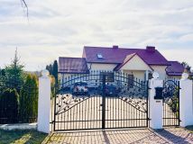 dom wolnostojący Oblasy. Zdjęcie 3