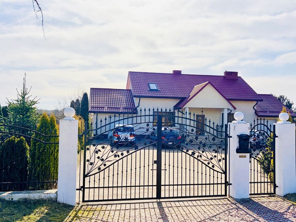 dom wolnostojący Oblasy. Zdjęcie 4