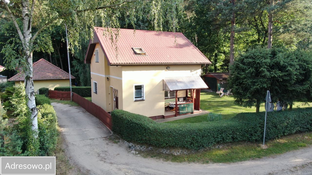 dom wolnostojący, 4 pokoje Nowogród Bobrzański, ul. Wędkarzy. Zdjęcie 1