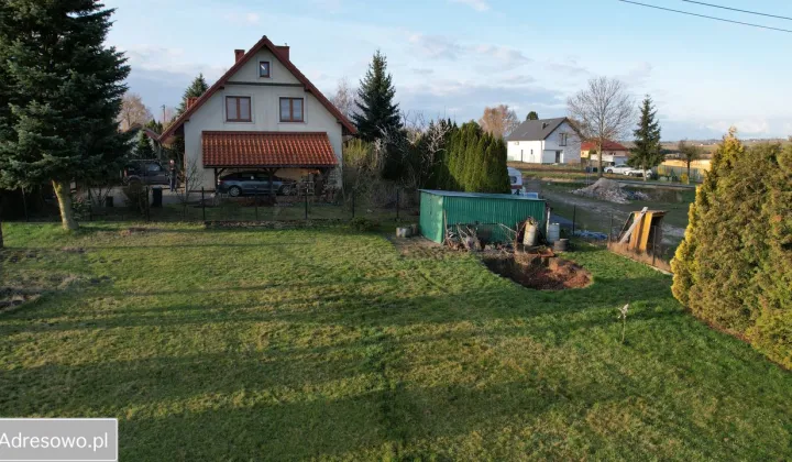 Działka budowlana Iwanowice Dworskie