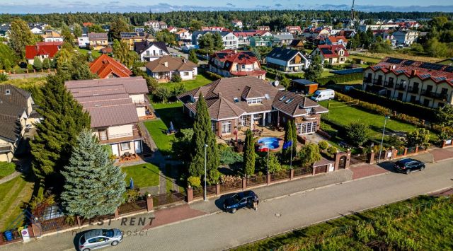 dom wolnostojący, 21 pokoi Grzybowo. Zdjęcie 4