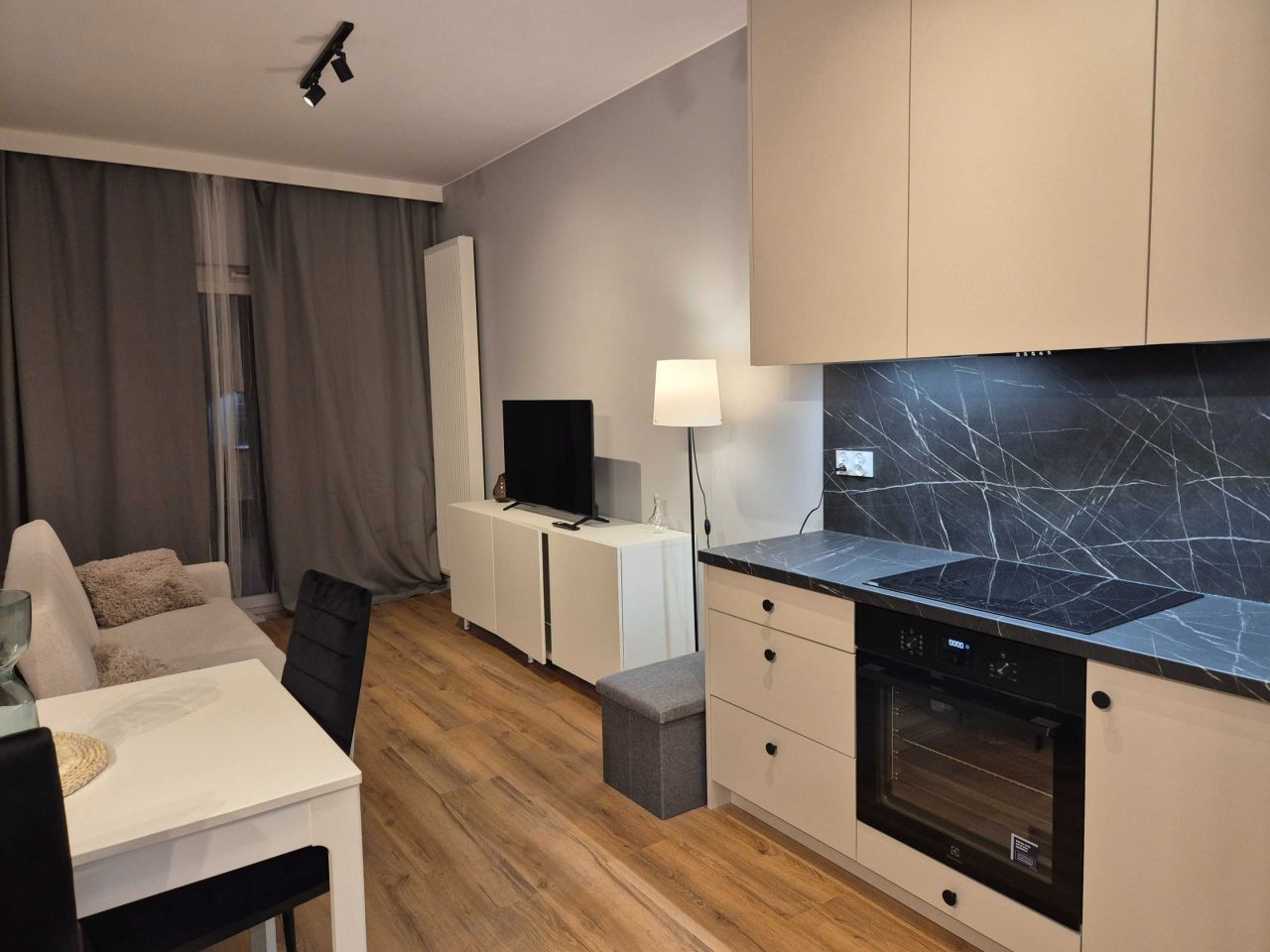 Mieszkanie 2-pokojowe Szczecin Gumieńce, ul. Zielonego Mostu. Zdjęcie 2