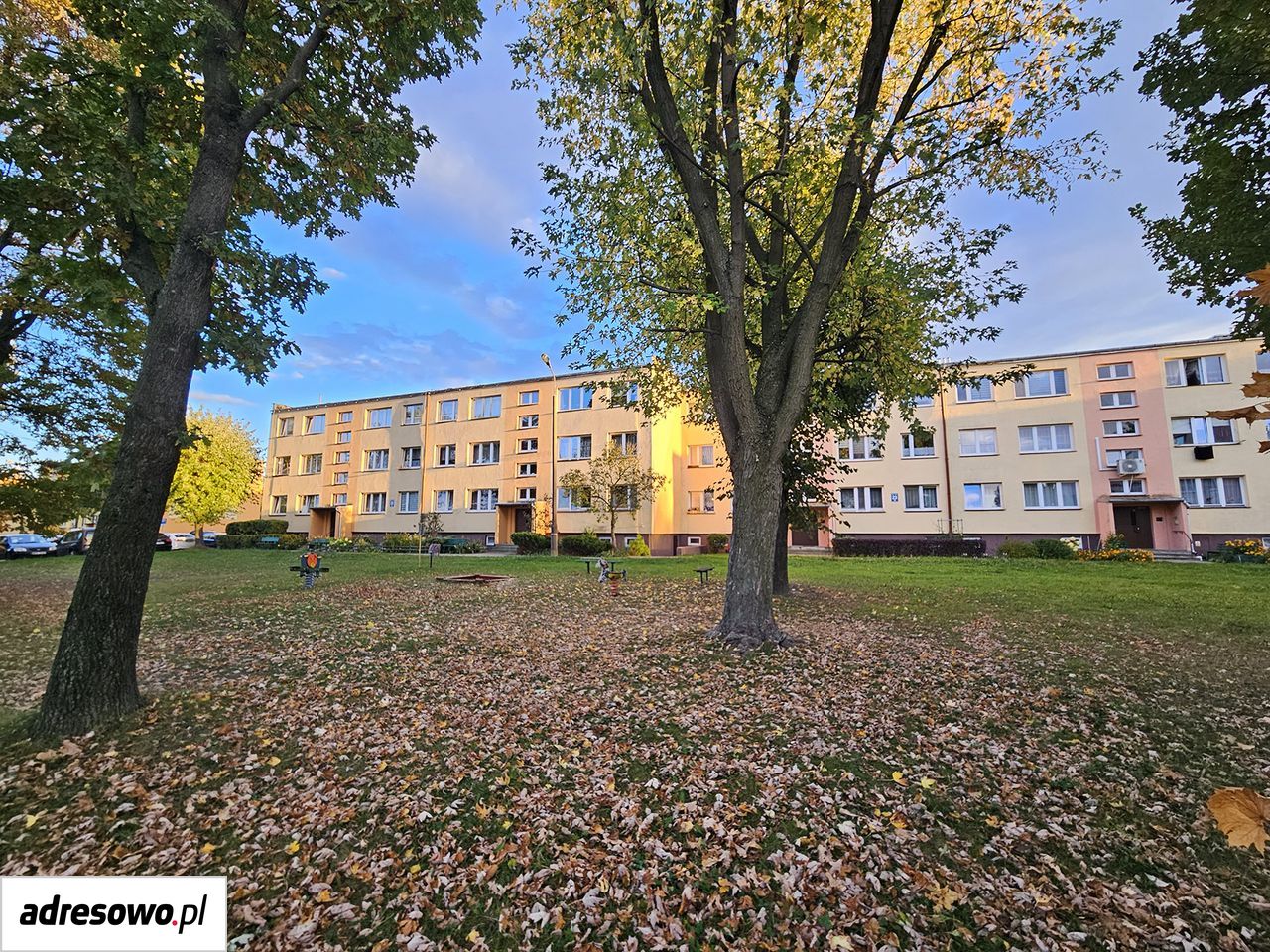 Mieszkanie 3-pokojowe Ciechanów, ul. Adama Asnyka. Zdjęcie 1