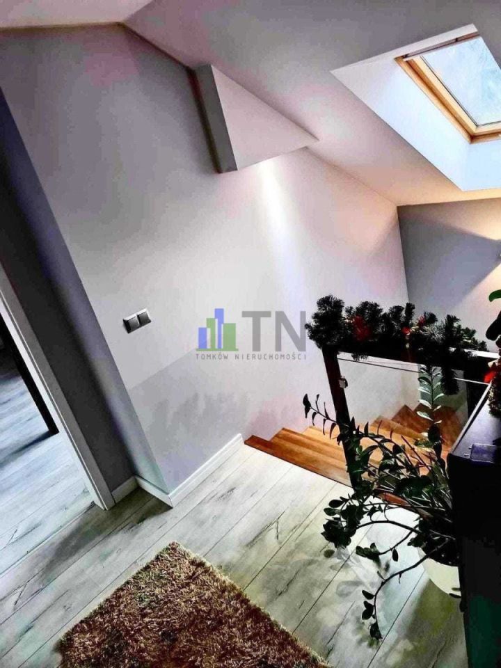 dom wolnostojący, 5 pokoi Chrząstawa Mała. Zdjęcie 8