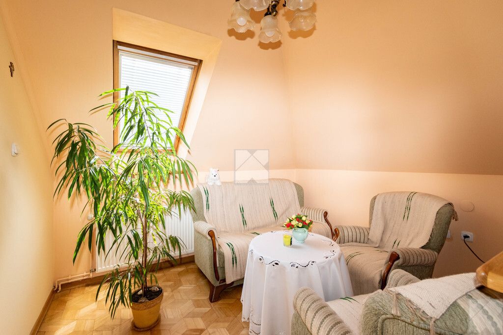 dom wolnostojący, 7 pokoi Lesko, ul. Kościuszki. Zdjęcie 11