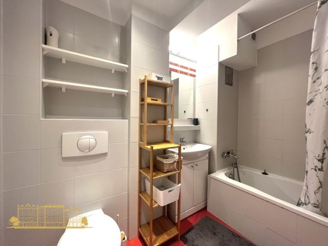 Mieszkanie 3-pokojowe Kraków, ul. gen. Józefa Dwernickiego. Zdjęcie 7