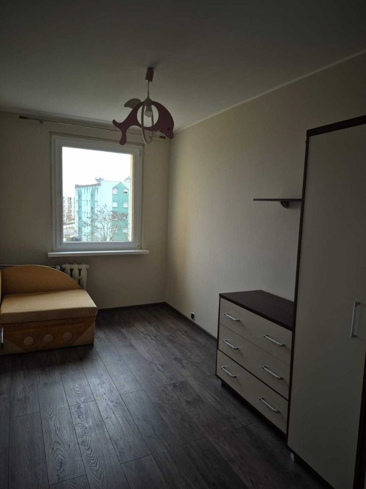 Mieszkanie 3-pokojowe Żary, ul. Henryka Wieniawskiego. Zdjęcie 2