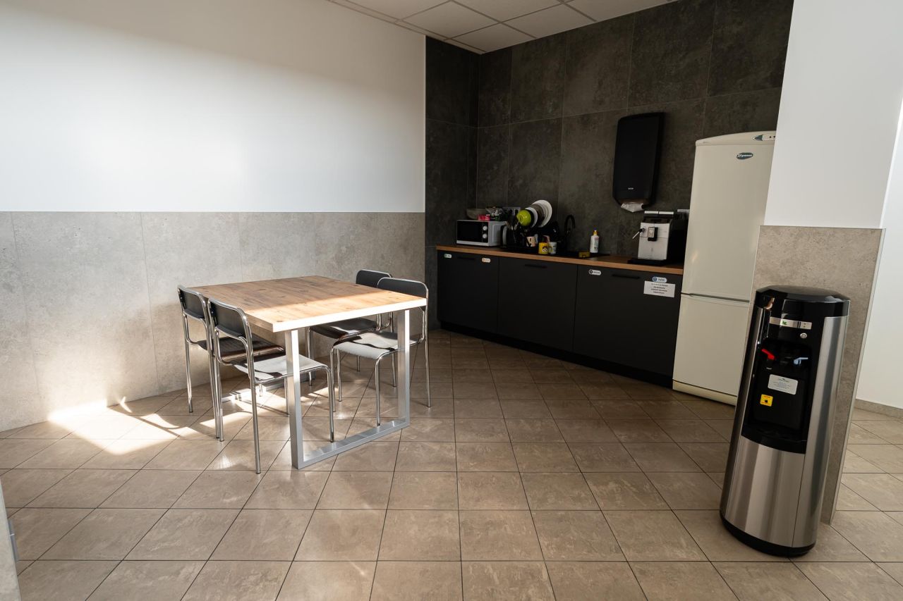 Hala/magazyn Czechowice-Dziedzice Południe, ul. Junacka. Zdjęcie 14