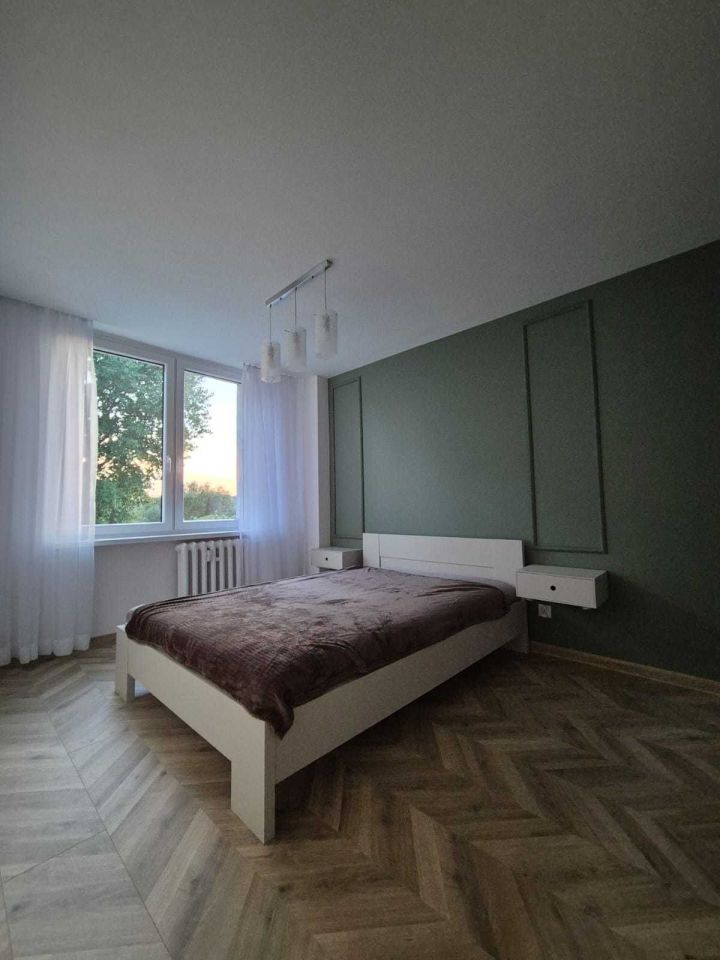 Mieszkanie 3-pokojowe Chorzów. Zdjęcie 3