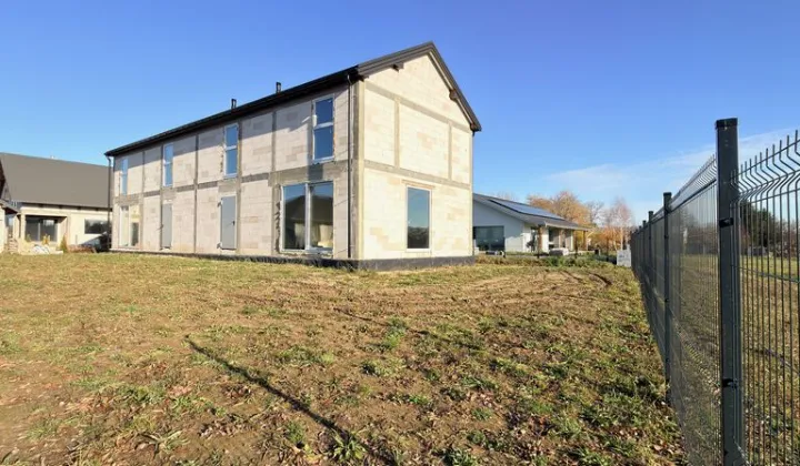 bliźniak, 4 pokoje Brzóze