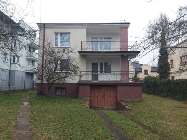 dom wolnostojący Kielce, ul. Zagórska. Zdjęcie 1