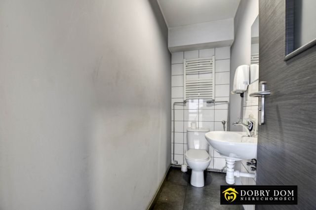 dom wolnostojący, 5 pokoi Konarzyce. Zdjęcie 18