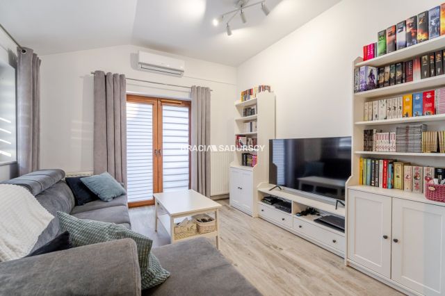 Mieszkanie 2-pokojowe Kraków Bieżanów, ul. Henryka i Karola Czeczów. Zdjęcie 2