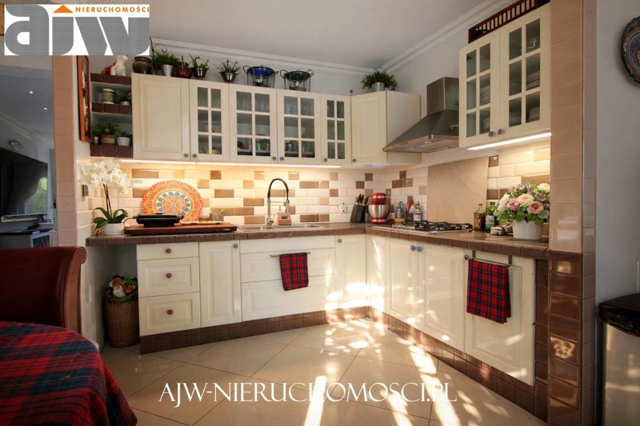 dom wolnostojący, 7 pokoi Wszebory. Zdjęcie 5