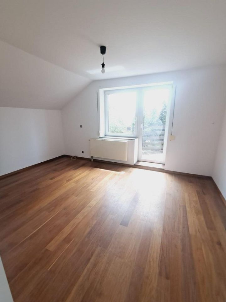 dom wolnostojący, 6 pokoi Piotrów. Zdjęcie 11