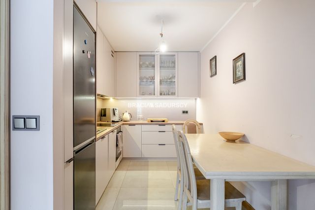 Mieszkanie 3-pokojowe Kraków Swoszowice, ul. Leona Petrażyckiego. Zdjęcie 9