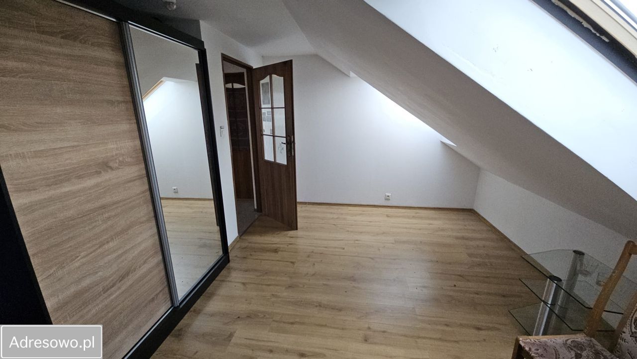 Mieszkanie 5-pokojowe Piecowice, ul. Leśna. Zdjęcie 4