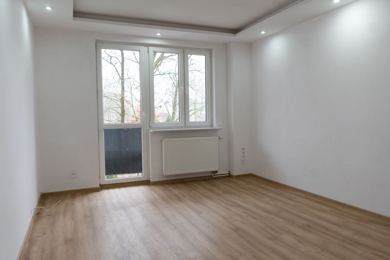 Mieszkanie 3-pokojowe Kąty osada. Zdjęcie 4