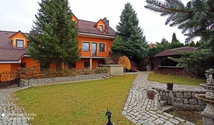 dom wolnostojący Jelenia Góra Centrum, ul. Malinowa