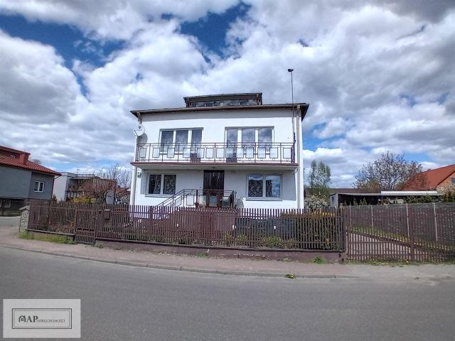 bliźniak, 6 pokoi Konin, ul. Ludwika Hirszfelda. Zdjęcie 3