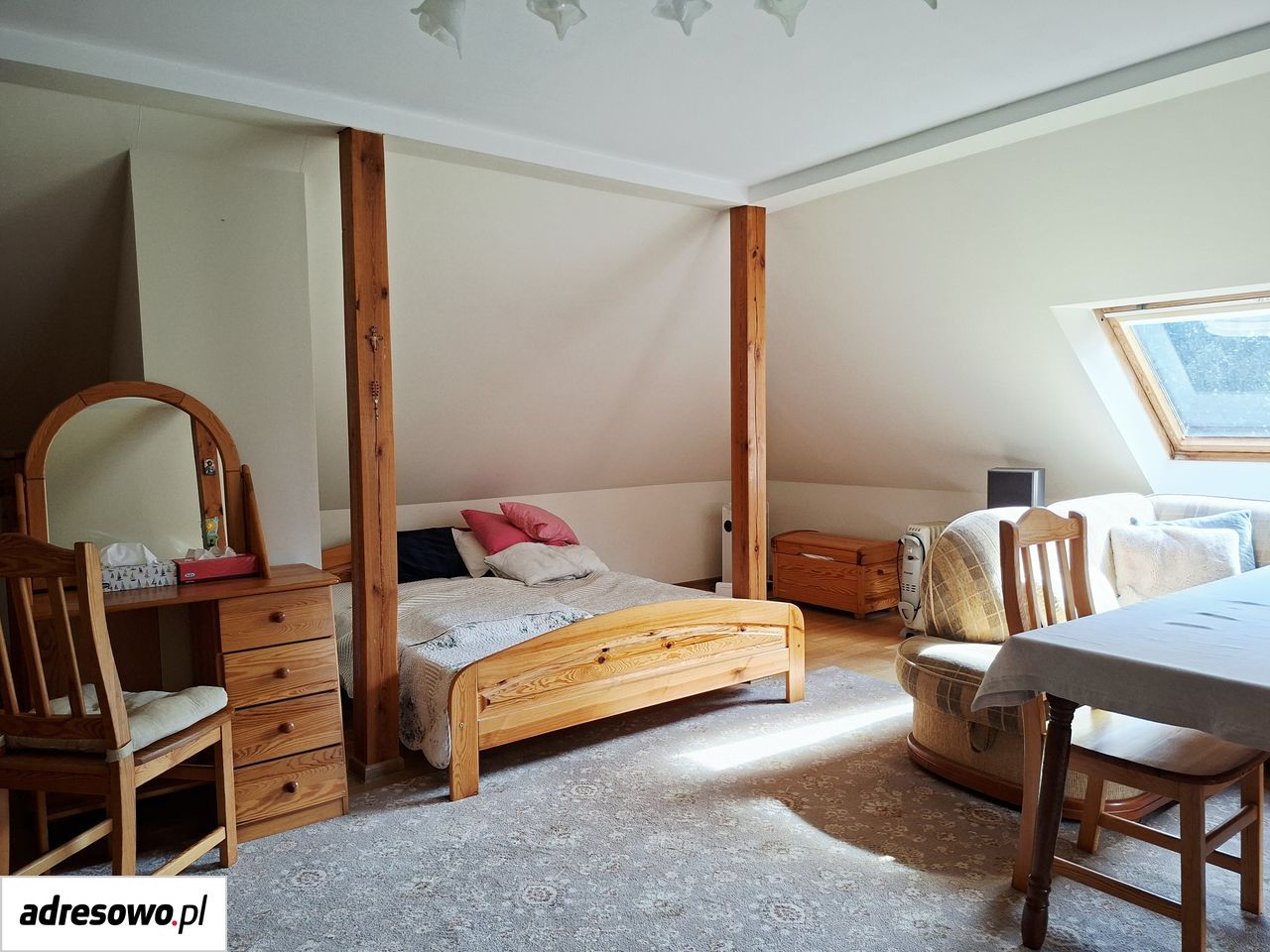 dom wolnostojący, 5 pokoi Komarno. Zdjęcie 15
