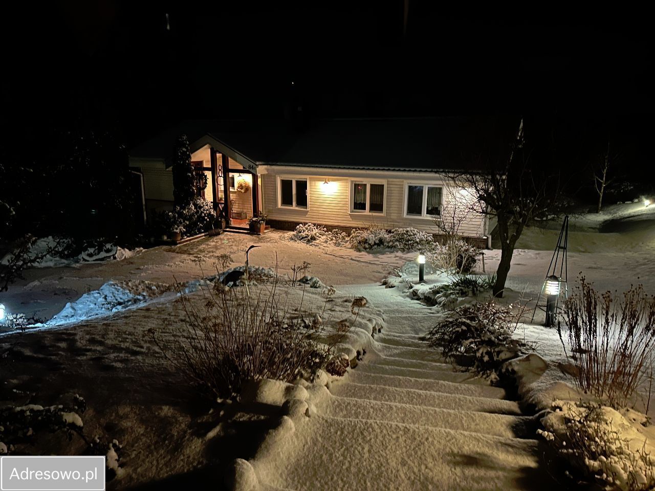 dom wolnostojący, 5 pokoi Lutom. Zdjęcie 17