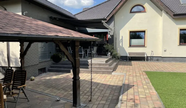 dom wolnostojący, 8 pokoi Środa Wielkopolska