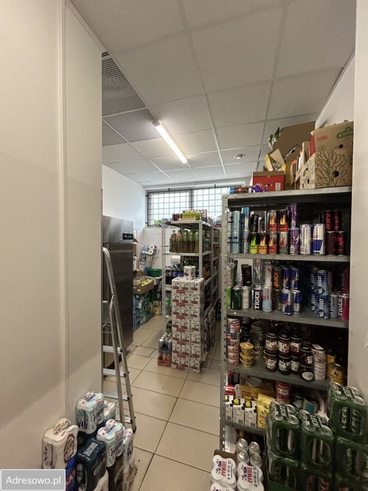 Nieruchomość komercyjna Żegocina. Zdjęcie 12