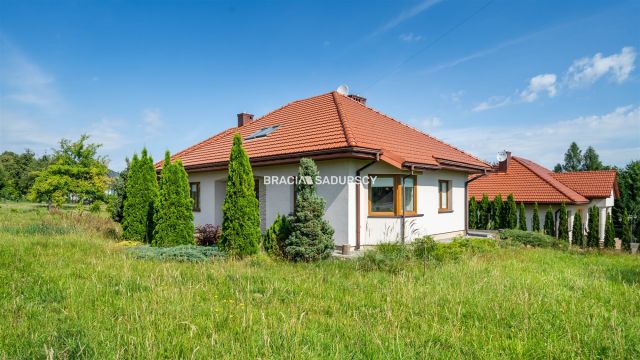 dom wolnostojący, 3 pokoje Łapanów. Zdjęcie 27